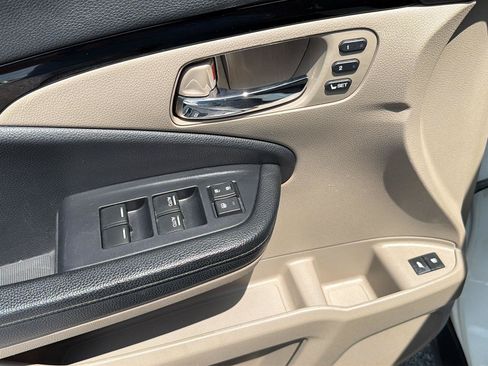 Used 2019 Honda Pilot Touring image 34