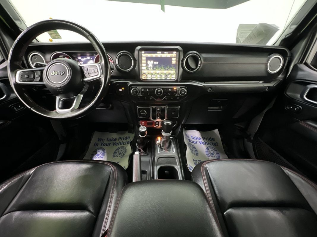 Used 2020 Jeep Gladiator Rubicon w/ Advanced Safety Group AWD/4WD image 19