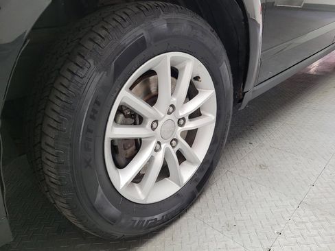 Used 2016 Dodge Journey SXT w/ Comfort/Convenience Group AWD/4WD image 31
