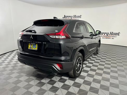 Used 2025 Mitsubishi Eclipse Cross ES image 6