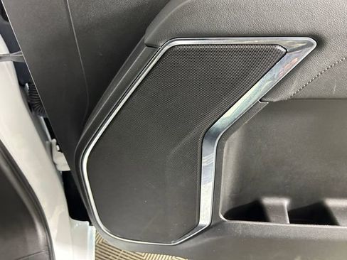 Used 2023 GMC Sierra 1500 Elevation image 31