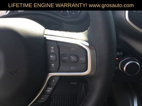 Used 2025 RAM 1500 Big Horn AWD/4WD image 19