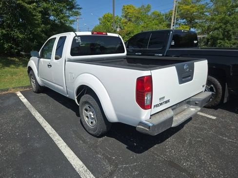 Used 2009 Nissan Frontier XE w/ XE Preferred Pkg RWD image 6