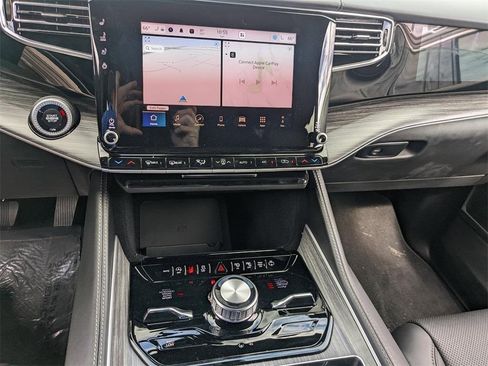 New 2024 Jeep Wagoneer Series III w/ Convenience Group I image 12