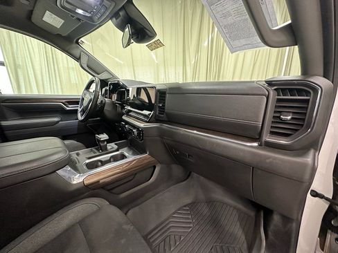 Certified 2025 Chevrolet Silverado 1500 LT image 21