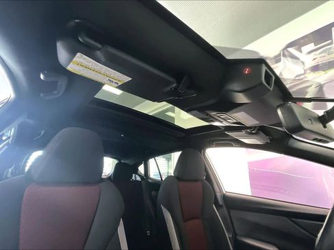 Used 2023 Subaru Impreza 2.0i Sport image 27