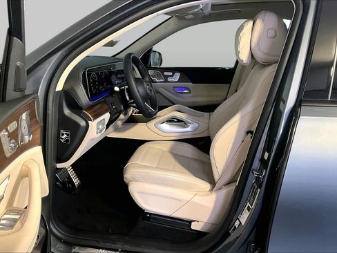 New 2026 Mercedes-Benz GLS 450 4MATIC image 13
