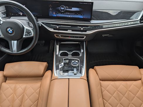 Used 2024 BMW X7 xDrive40i w/ Executive Package AWD/4WD image 10