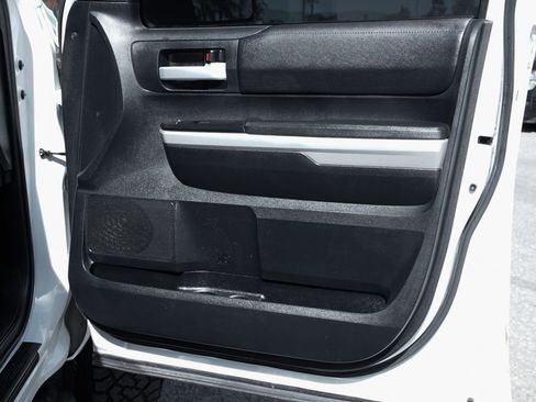 Used 2018 Toyota Tundra SR5 w/ TRD Sport Package image 41