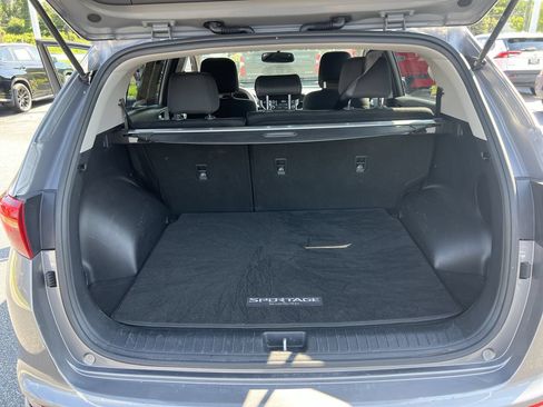 Used 2017 Kia Sportage LX FWD image 33