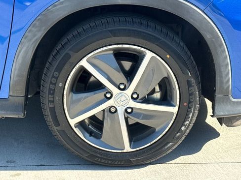 Used 2021 Honda HR-V EX image 11
