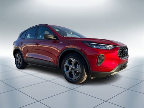 New 2026 Ford Escape ST-Line image 2