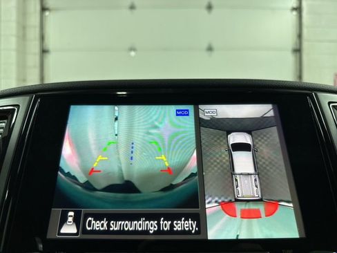 Used 2020 Nissan Titan PRO-4X w/ Pro-4x Convenience Package AWD/4WD image 29