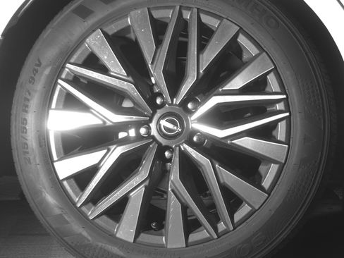 Used 2025 Nissan Altima 2.5 SV image 15