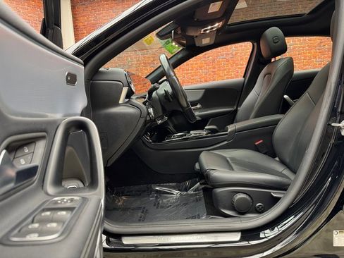 Used 2022 Mercedes-Benz A 220 4MATIC image 22