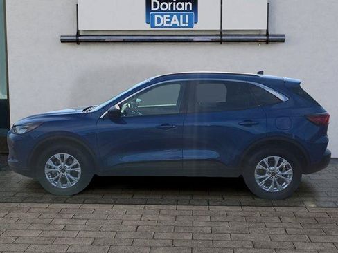 Used 2023 Ford Escape Active w/ Tech Pack #1 AWD/4WD image 6