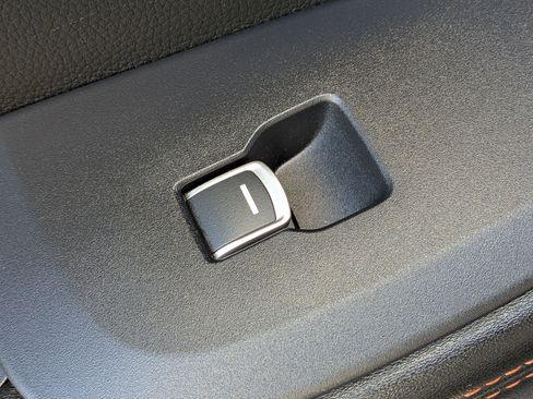 Used 2025 Honda HR-V Sport image 27