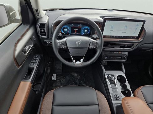 New 2025 Ford Bronco Sport Outer Banks image 10