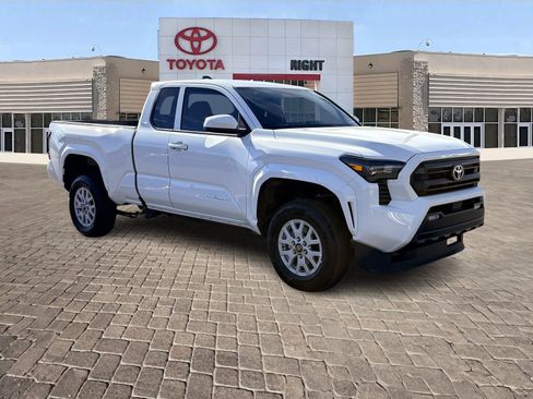 New 2025 Toyota Tacoma SR5 image 9