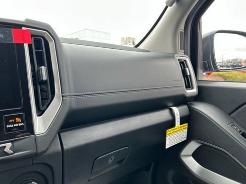 New 2026 Nissan Frontier SV AWD/4WD image 33