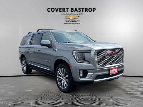 Used 2023 GMC Yukon XL Denali w/ Max Trailering Package image 6