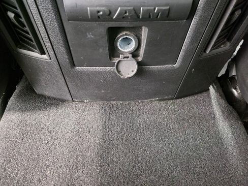 Used 2018 RAM 1500 Big Horn image 11