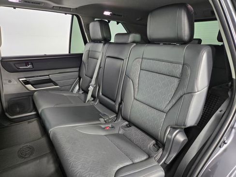 Used 2023 Toyota Sequoia Limited image 16