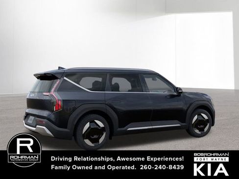New 2026 Kia EV9 Wind image 6