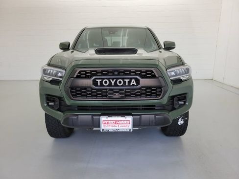 Used 2020 Toyota Tacoma TRD Pro AWD/4WD image 3