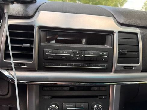 Used 2011 Lincoln MKZ w/ Interior Aluminum Trim Pkg FWD image 13