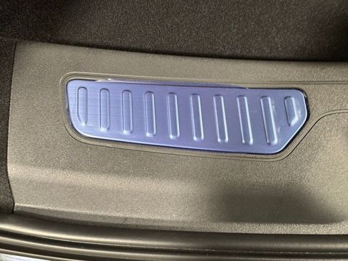 New 2026 Lincoln Nautilus Premier w/ Equipment Group 102A image 24