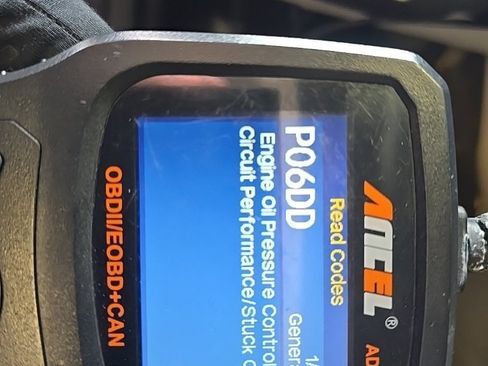 Used 2016 Dodge Grand Caravan SXT image 8