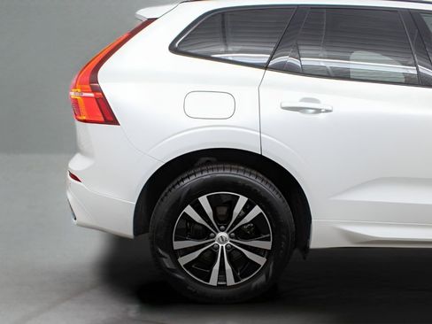 Certified 2025 Volvo XC60 B5 Core image 70