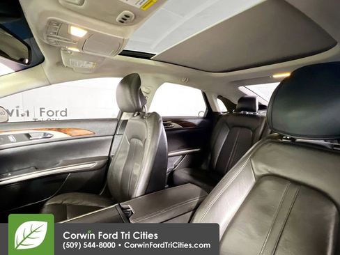 Used 2013 Lincoln MKZ Hybrid image 25