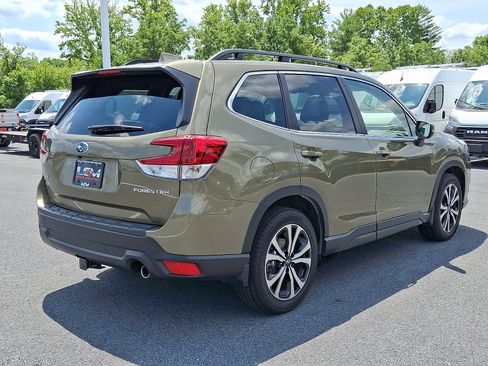 Used 2022 Subaru Forester Limited w/ Popular Package #2 AWD/4WD image 5
