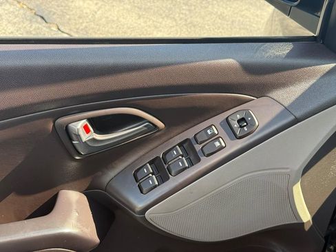 Used 2014 Hyundai Tucson Limited w/ Technology Package 02 image 16