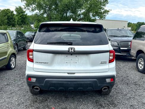 Used 2021 Honda Passport Sport image 5