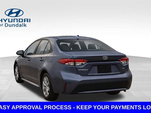 Used 2025 Toyota Corolla LE FWD image 5