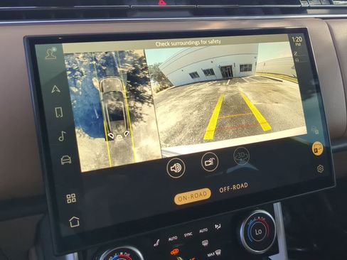 Certified 2023 Land Rover Range Rover Long Wheelbase Autobiography AWD/4WD image 35