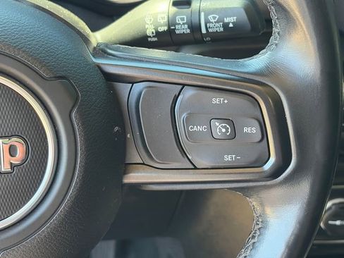 Used 2020 Jeep Wrangler Sport image 21