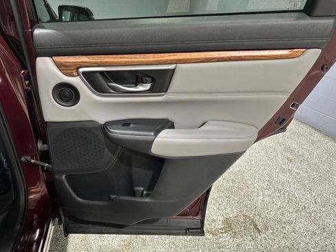 Used 2018 Honda CR-V EX-L image 19