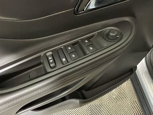Used 2022 Buick Encore Preferred w/ Safety Package AWD/4WD image 10