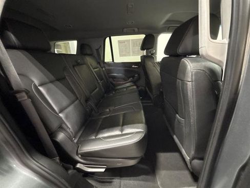 Used 2019 Chevrolet Tahoe LT image 12