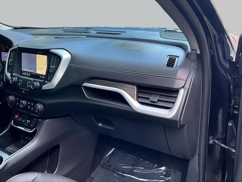 Used 2019 GMC Terrain SLT w/ Preferred Package AWD/4WD image 18