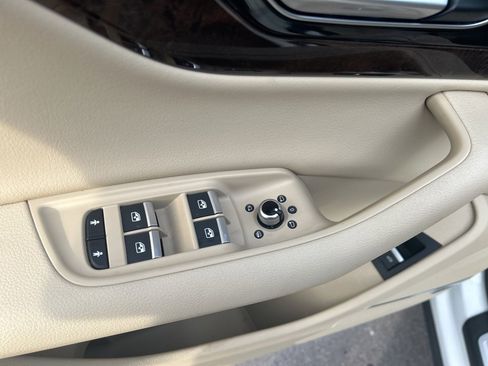 Used 2017 Audi Q7 3.0T Premium Plus w/ Premium Plus Package image 23