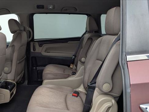 Used 2019 Honda Odyssey EX image 21