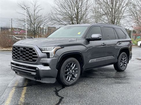 Used 2025 Toyota Sequoia Platinum image 1