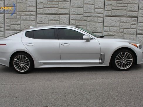 Used 2018 Kia Stinger image 8