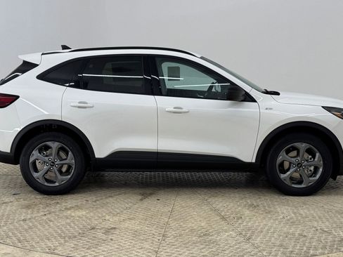 New 2026 Ford Escape ST-Line w/ Tech Pack #1 image 8