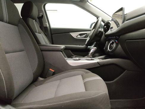 Used 2024 Chevrolet Blazer LT w/ Convenience Package FWD image 21